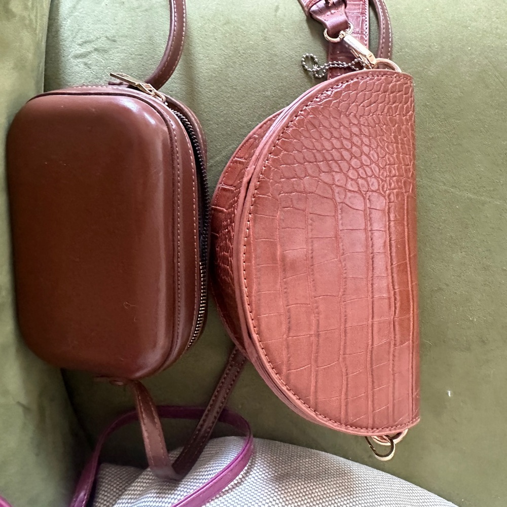 Sophisticated Brown Crossbody Bag with Textured Finish (they are new w/t)